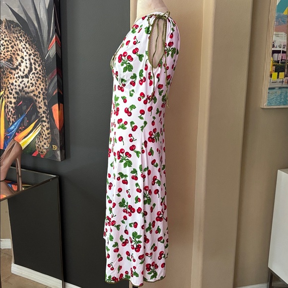 Pinup Couture Dress - Picture 3 of 7